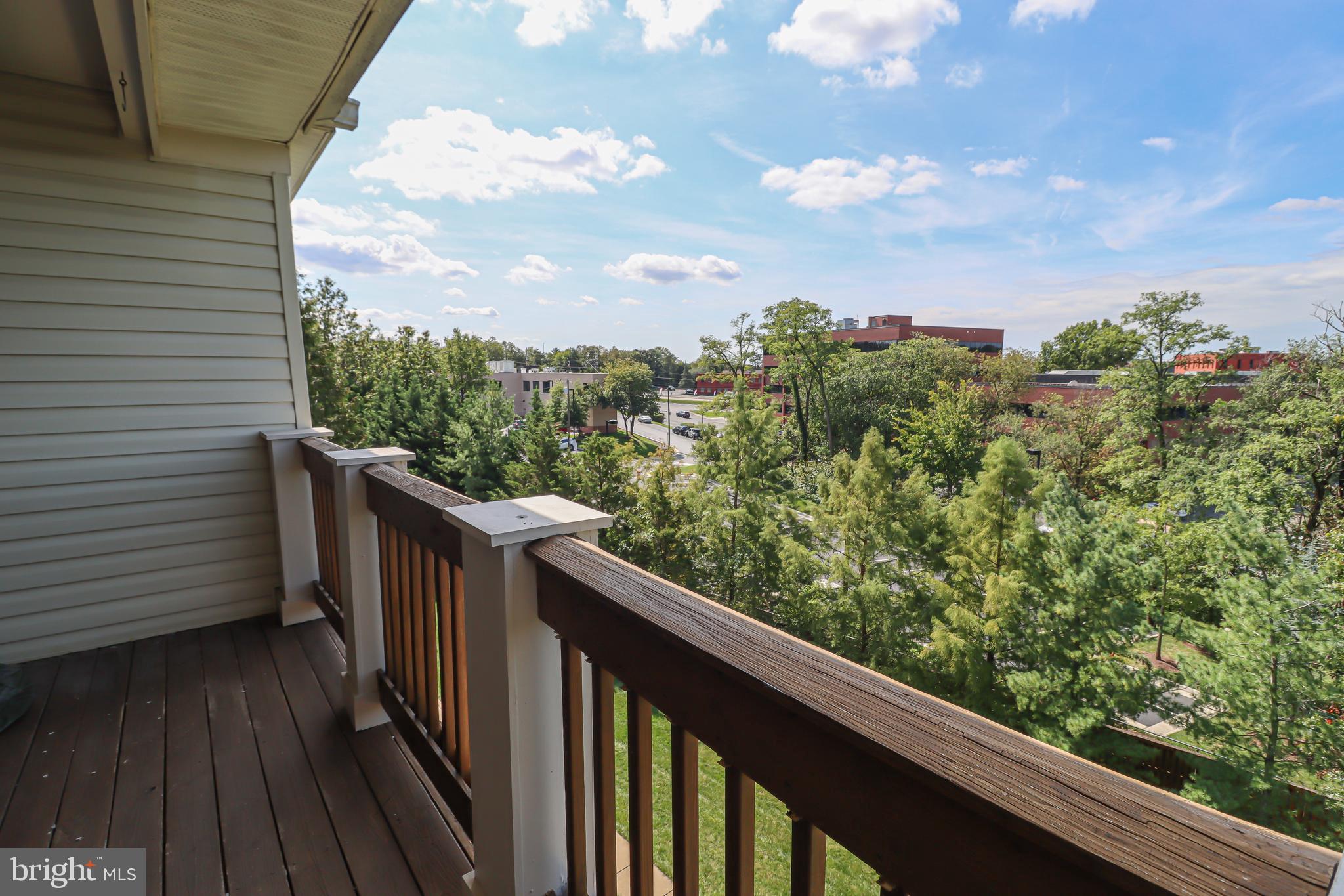 WINDY HILL - Residential