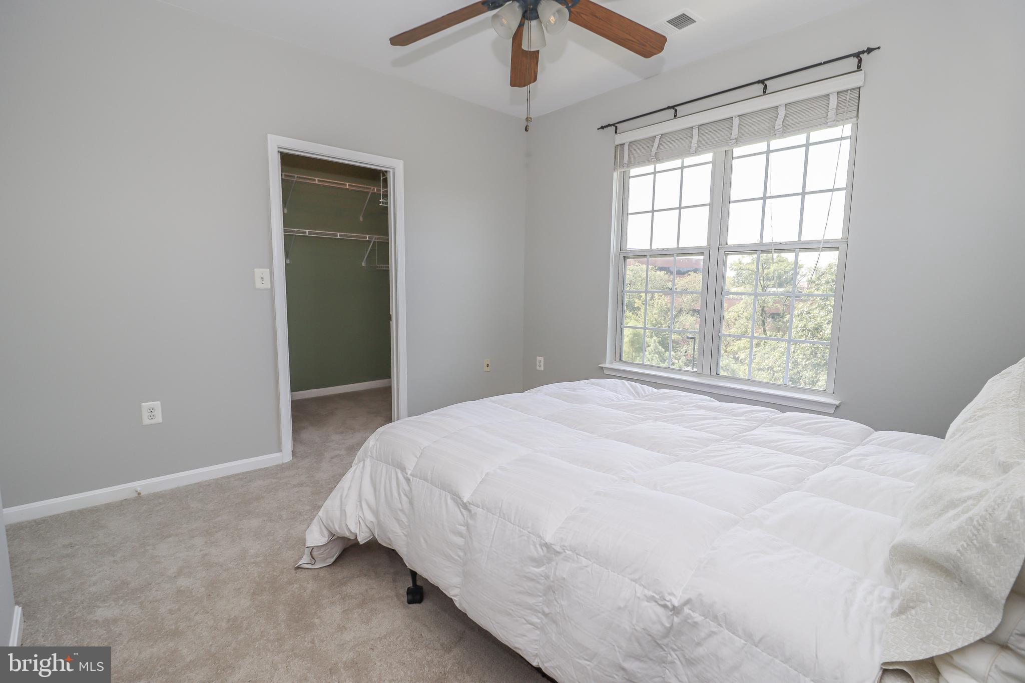 WINDY HILL - Residential