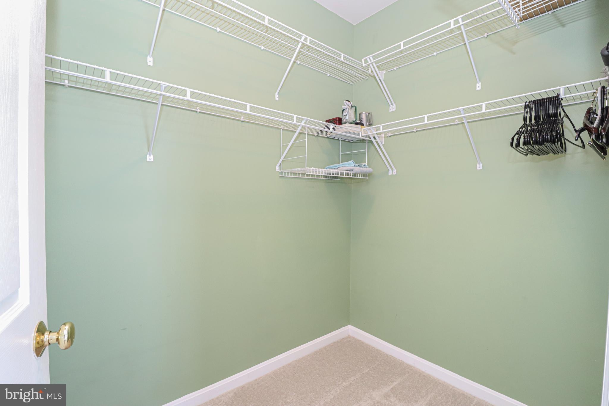 WINDY HILL - Residential