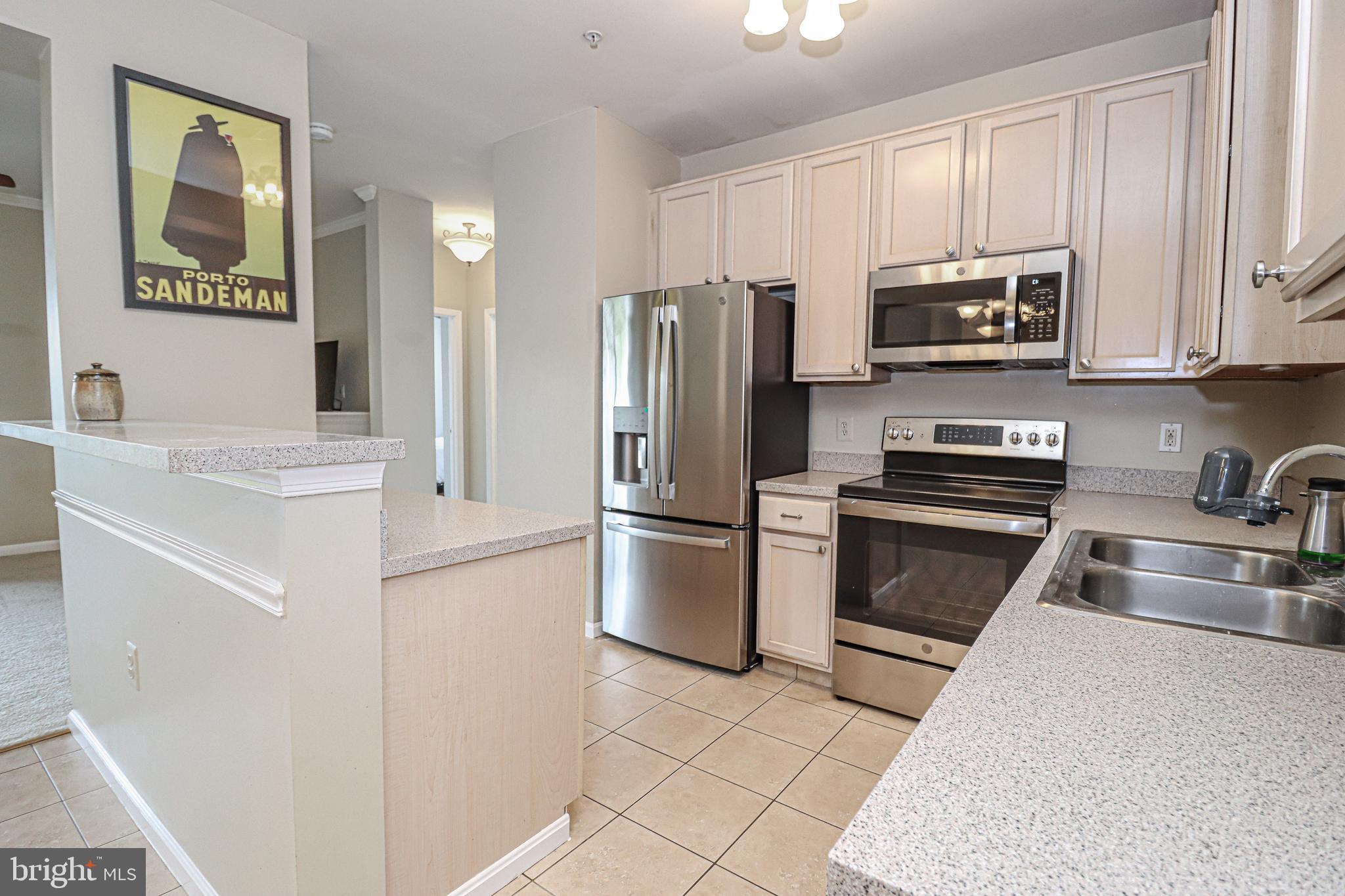 WINDY HILL - Residential