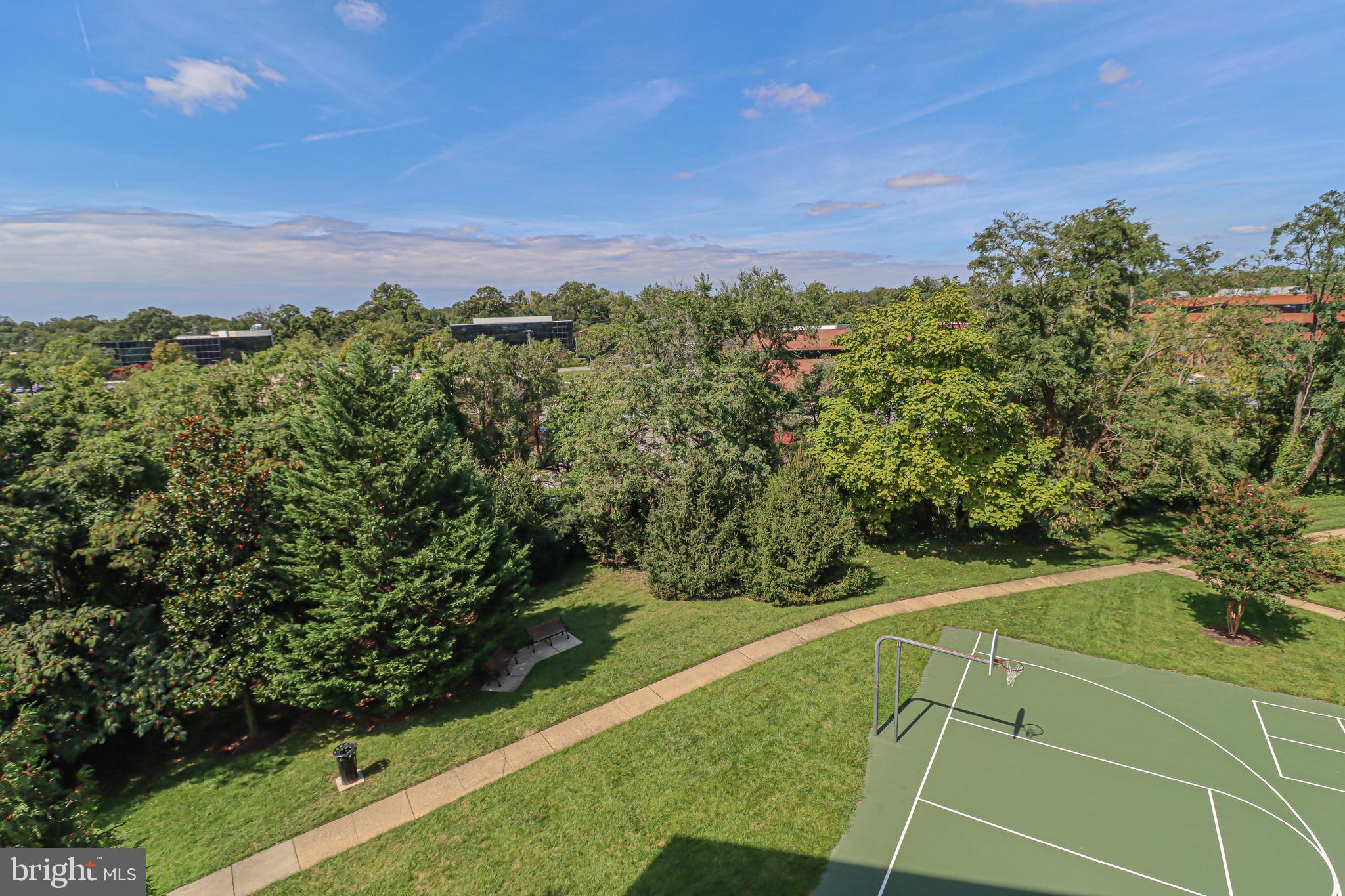 WINDY HILL - Residential