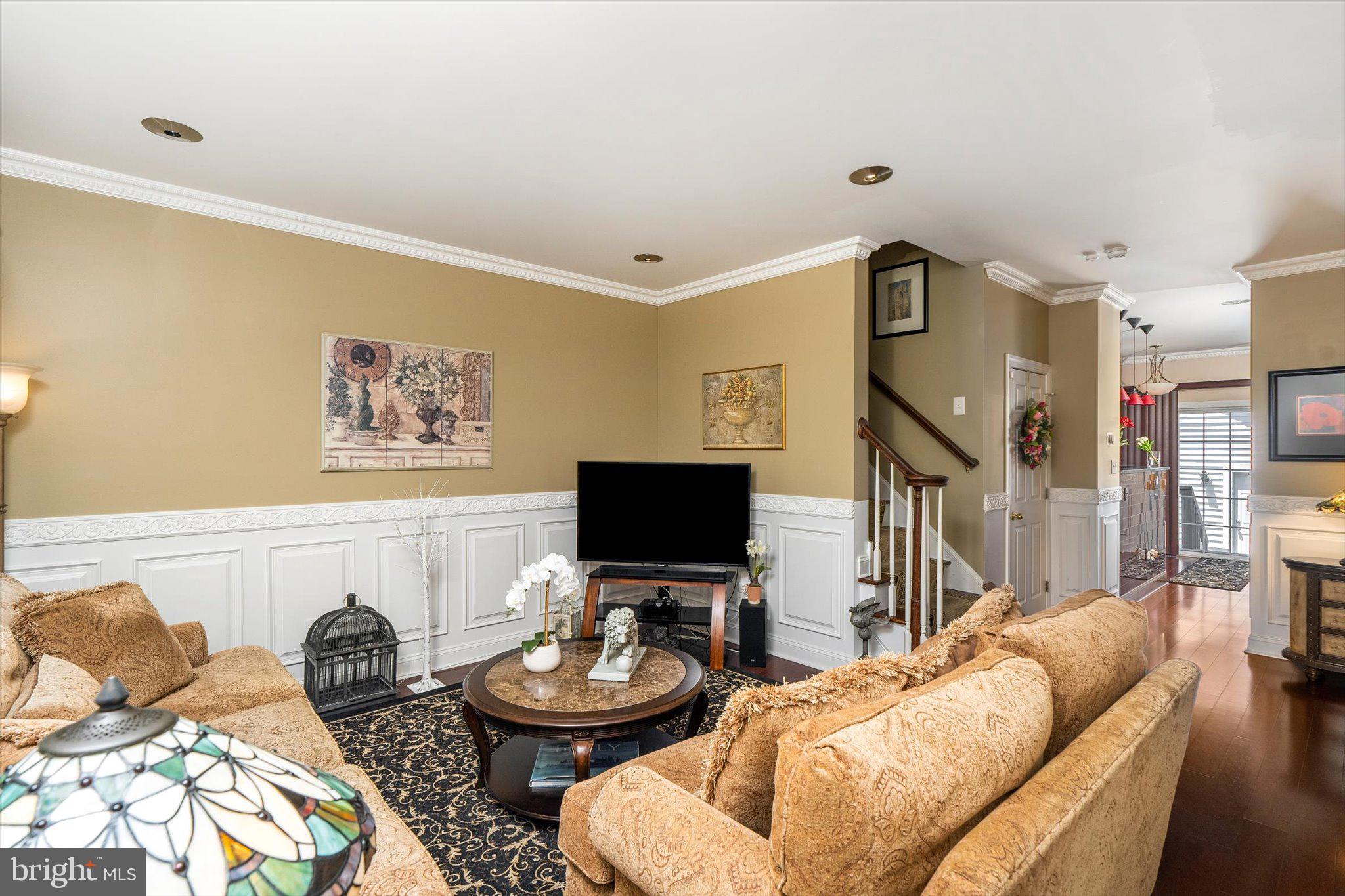 178 BURNET CRESCENT