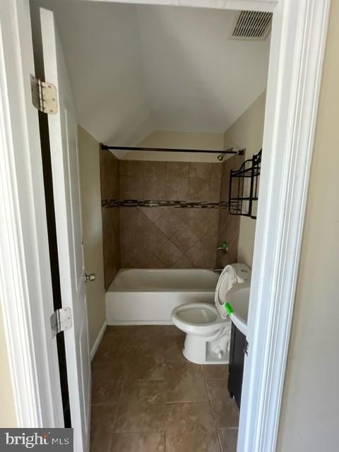 EAST ARLINGTON - Residential