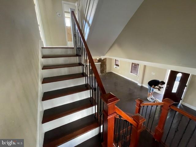 EAST ARLINGTON - Residential