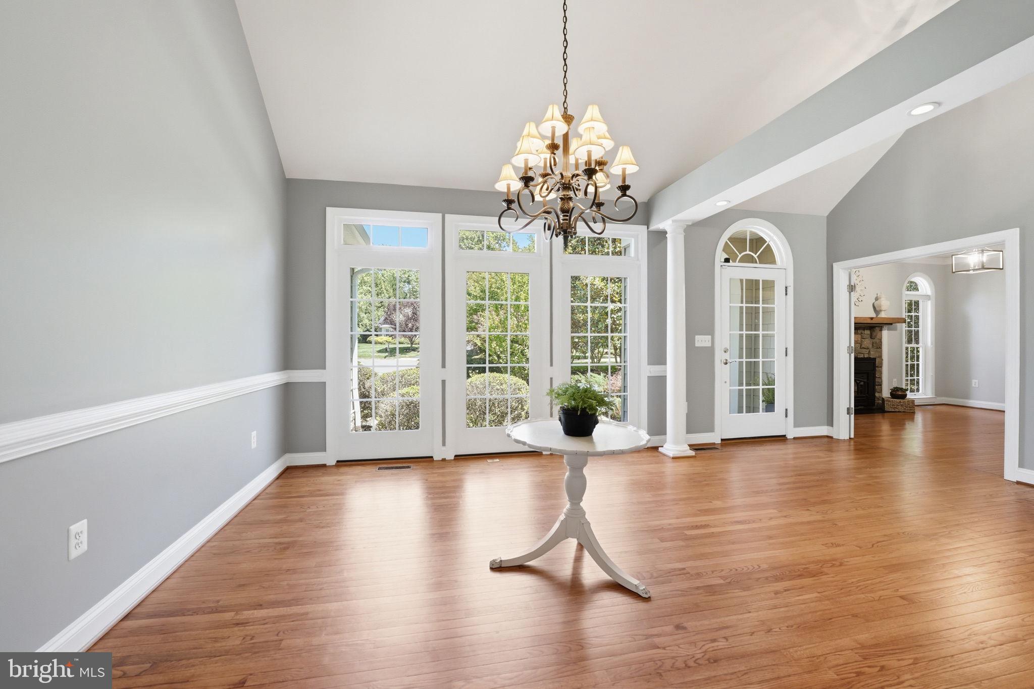 10702 CEDAR CREEK DRIVE