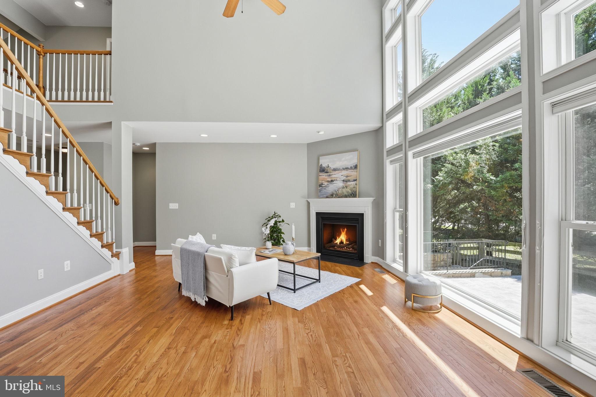 10702 CEDAR CREEK DRIVE