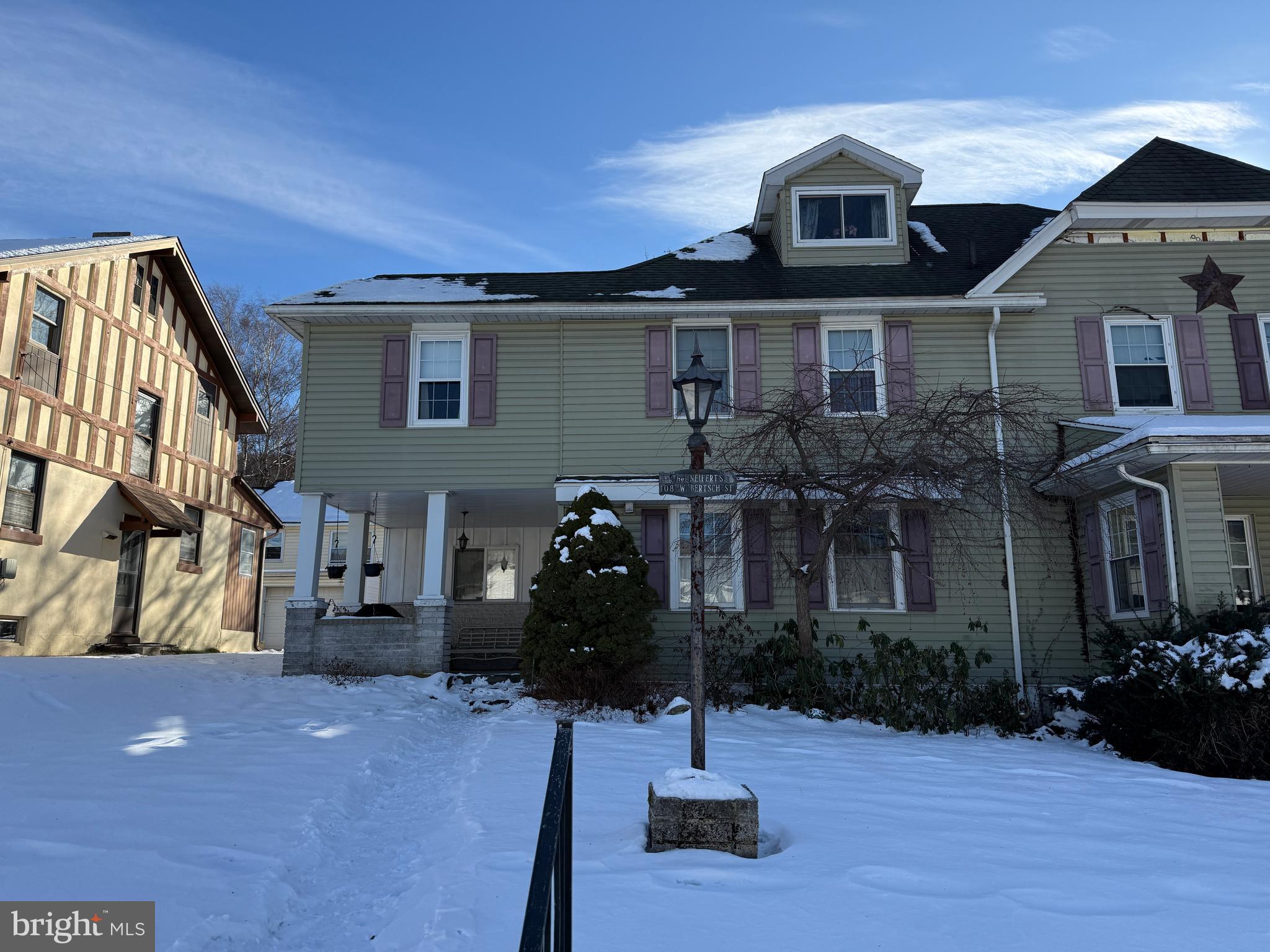 108 W BERTSCH STREET