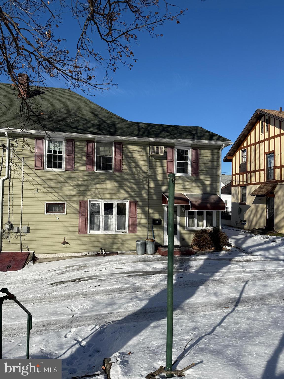 108 W BERTSCH STREET