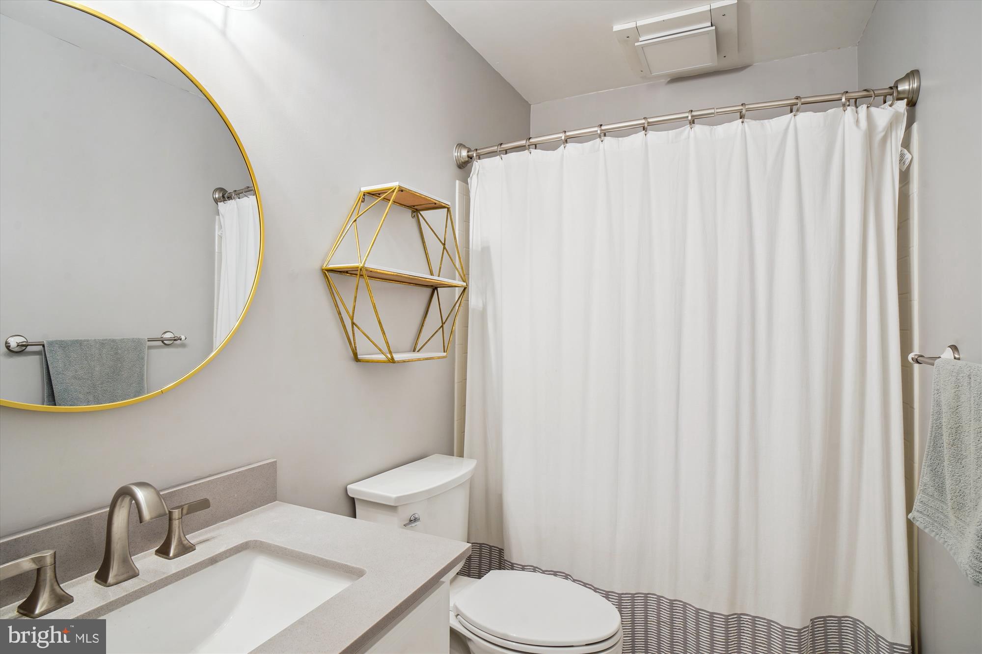 ELIZABETH'S DELIGHT - Residential