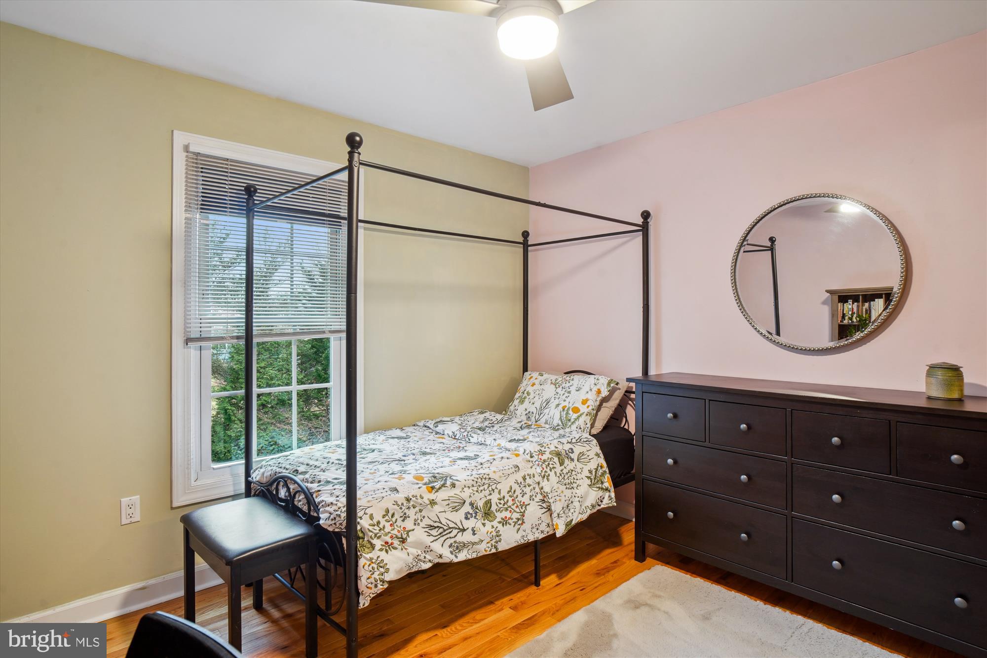 ELIZABETH'S DELIGHT - Residential