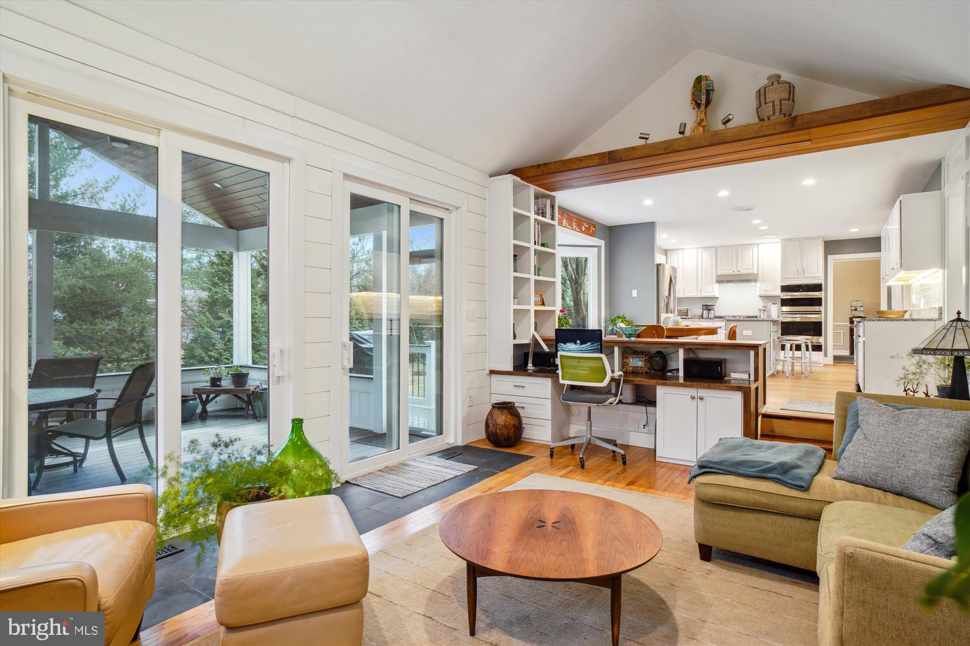 ELIZABETH'S DELIGHT - Residential