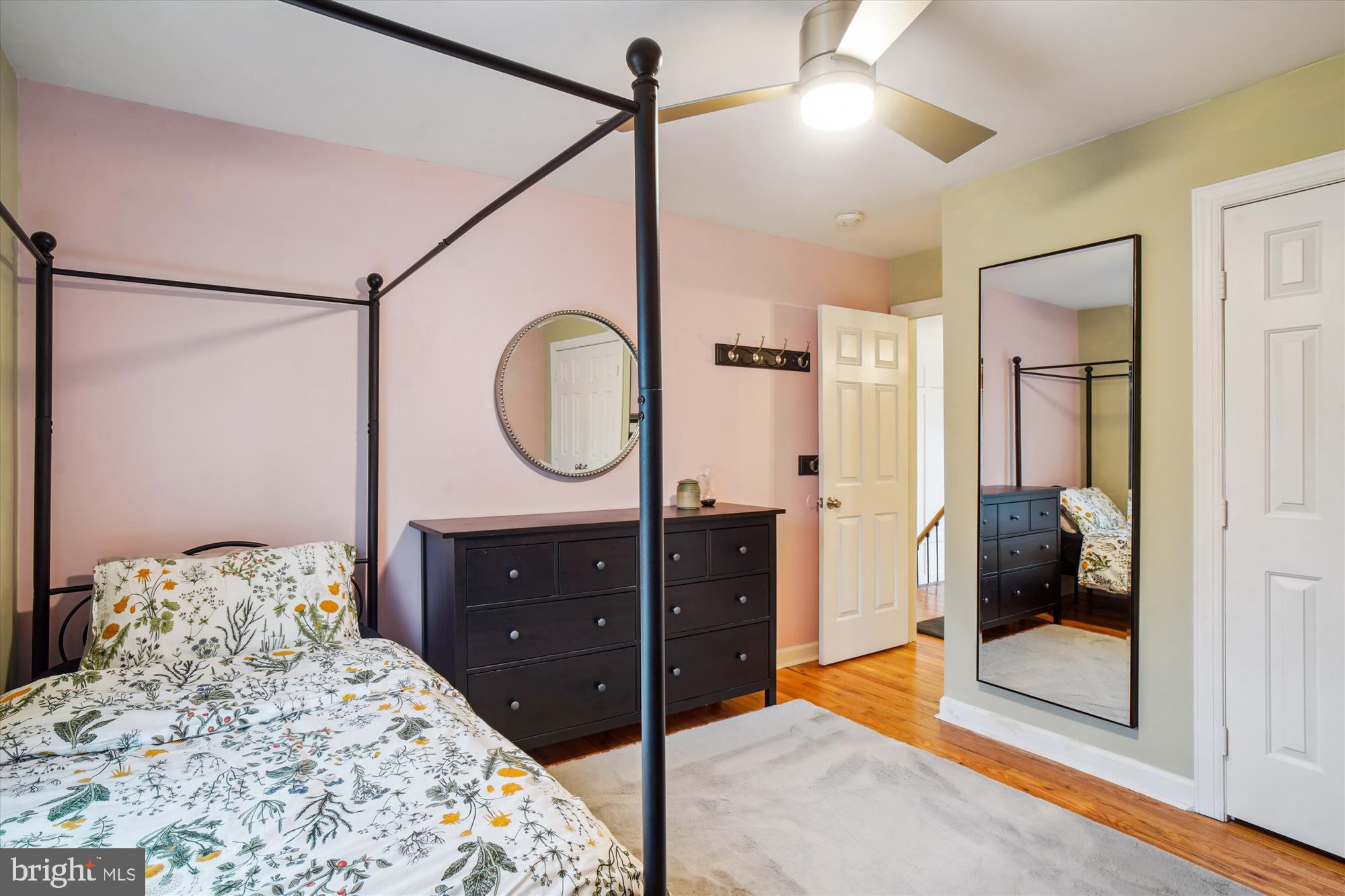 ELIZABETH'S DELIGHT - Residential