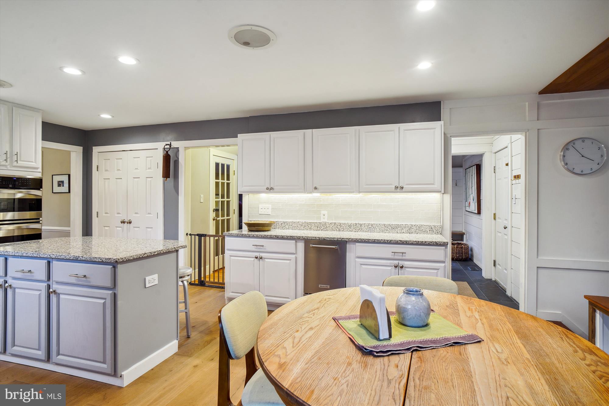 ELIZABETH'S DELIGHT - Residential