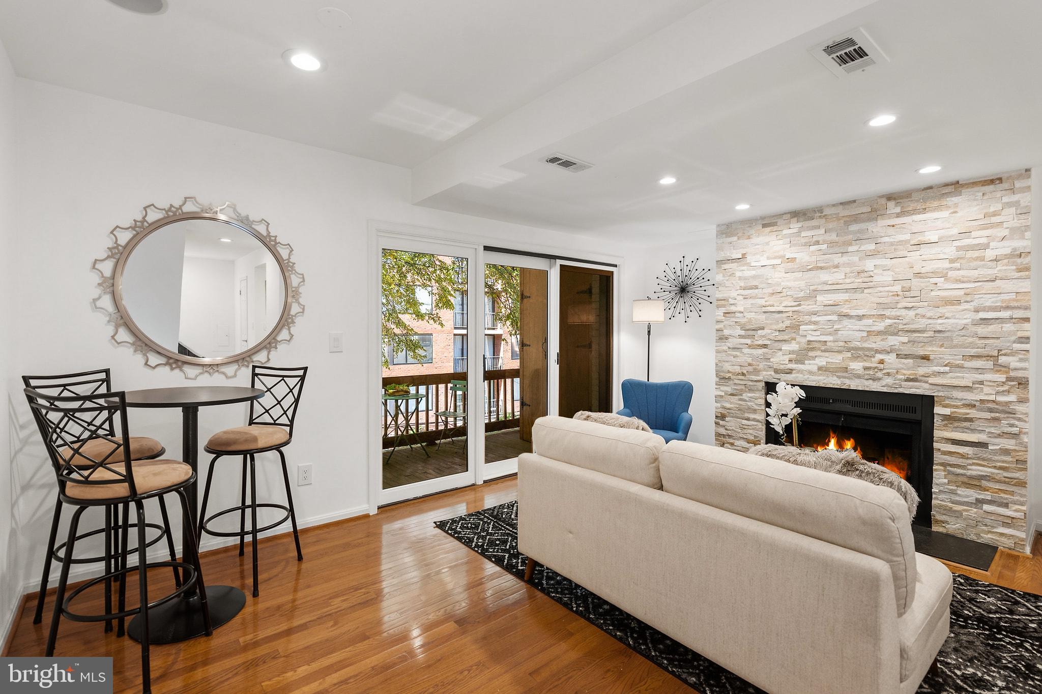 1124 25TH STREET NW 203