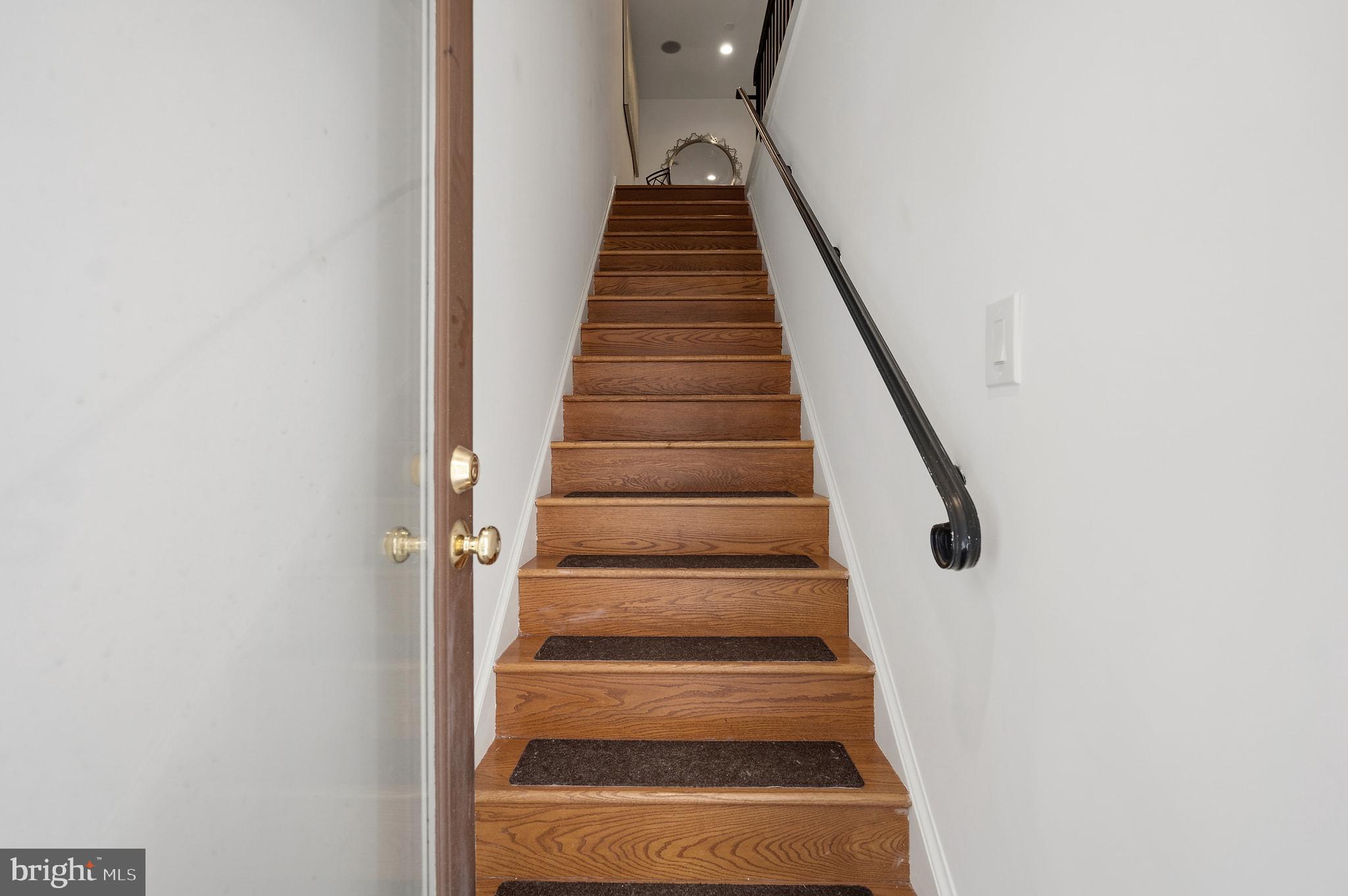 1124 25TH STREET NW 203