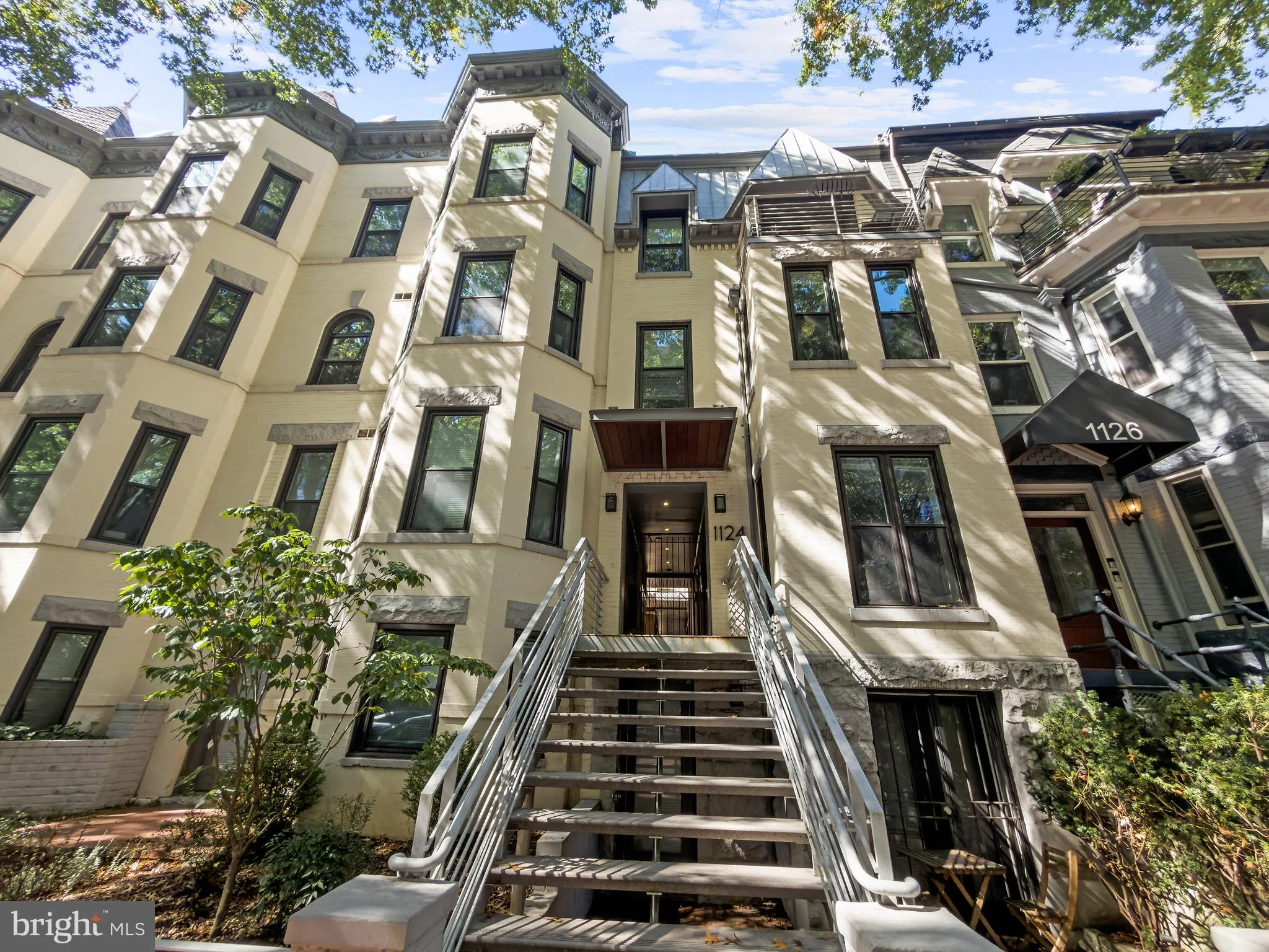 1124 25th Street NW Unit 203