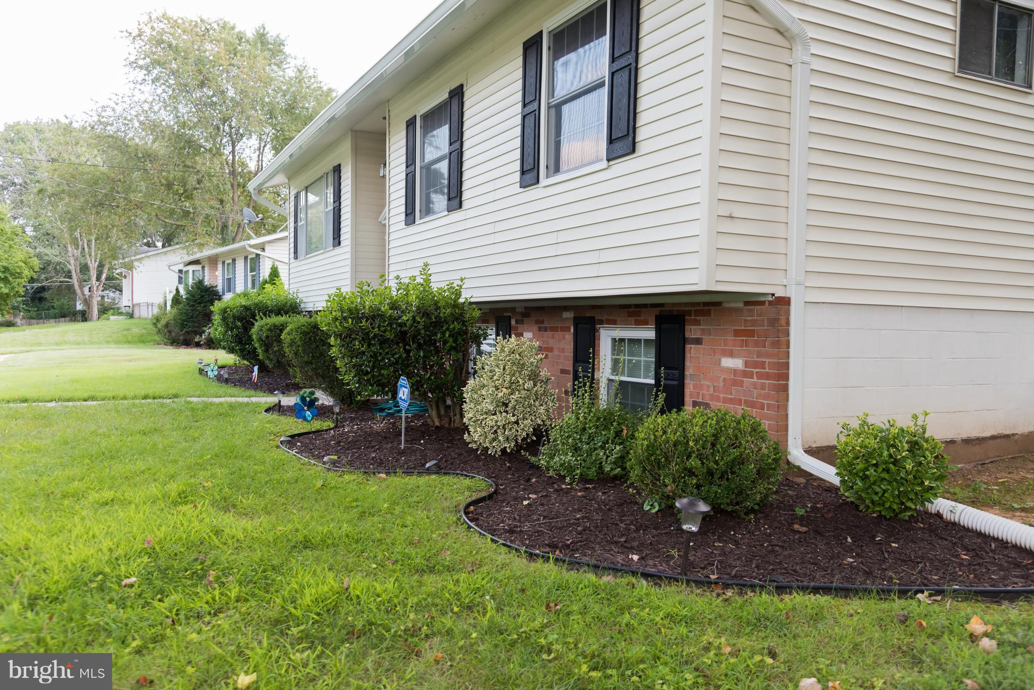 POHICK ESTATES - Residential Lease