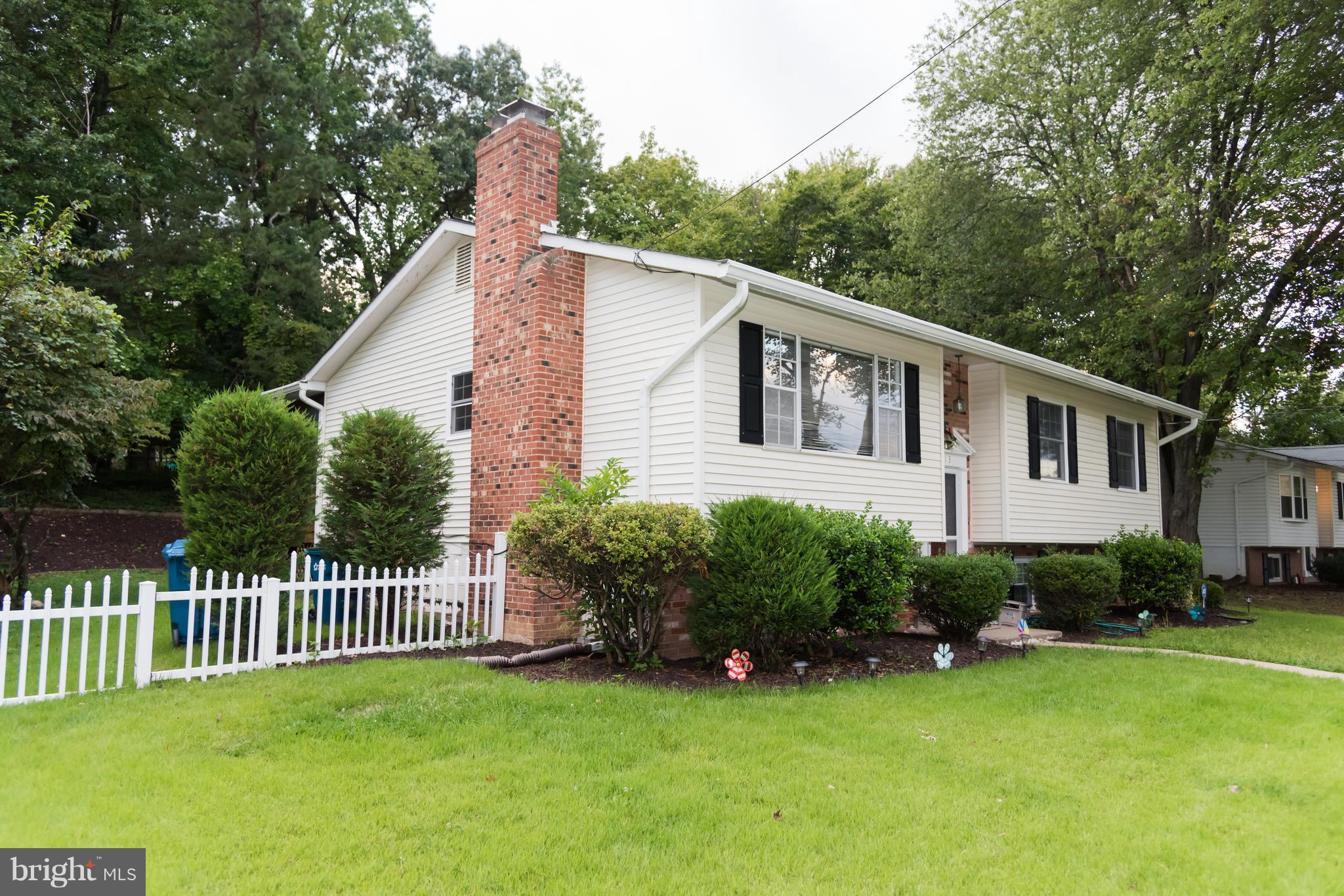POHICK ESTATES - Residential Lease