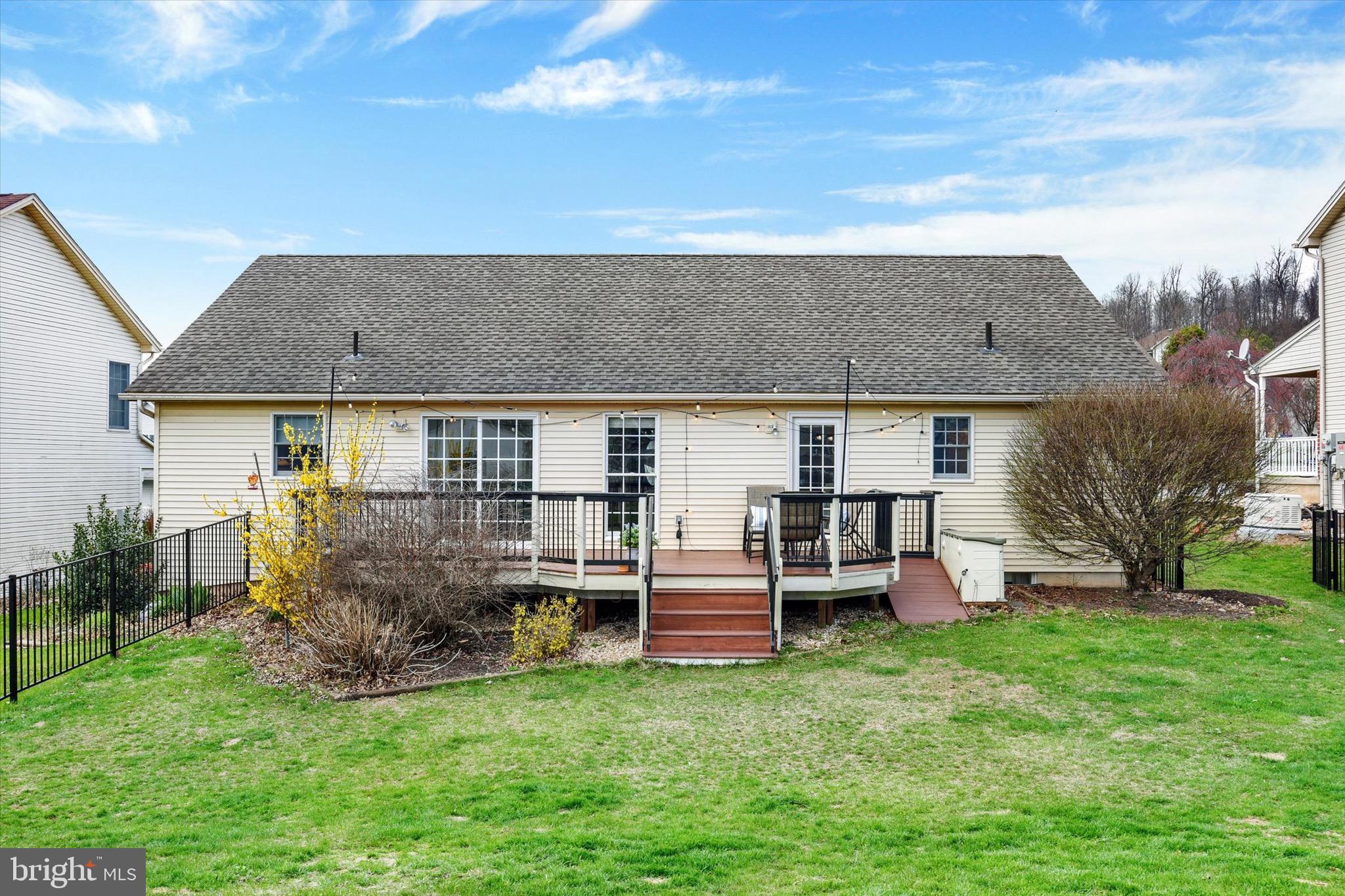 FAIRVIEW RIDGE - Residential