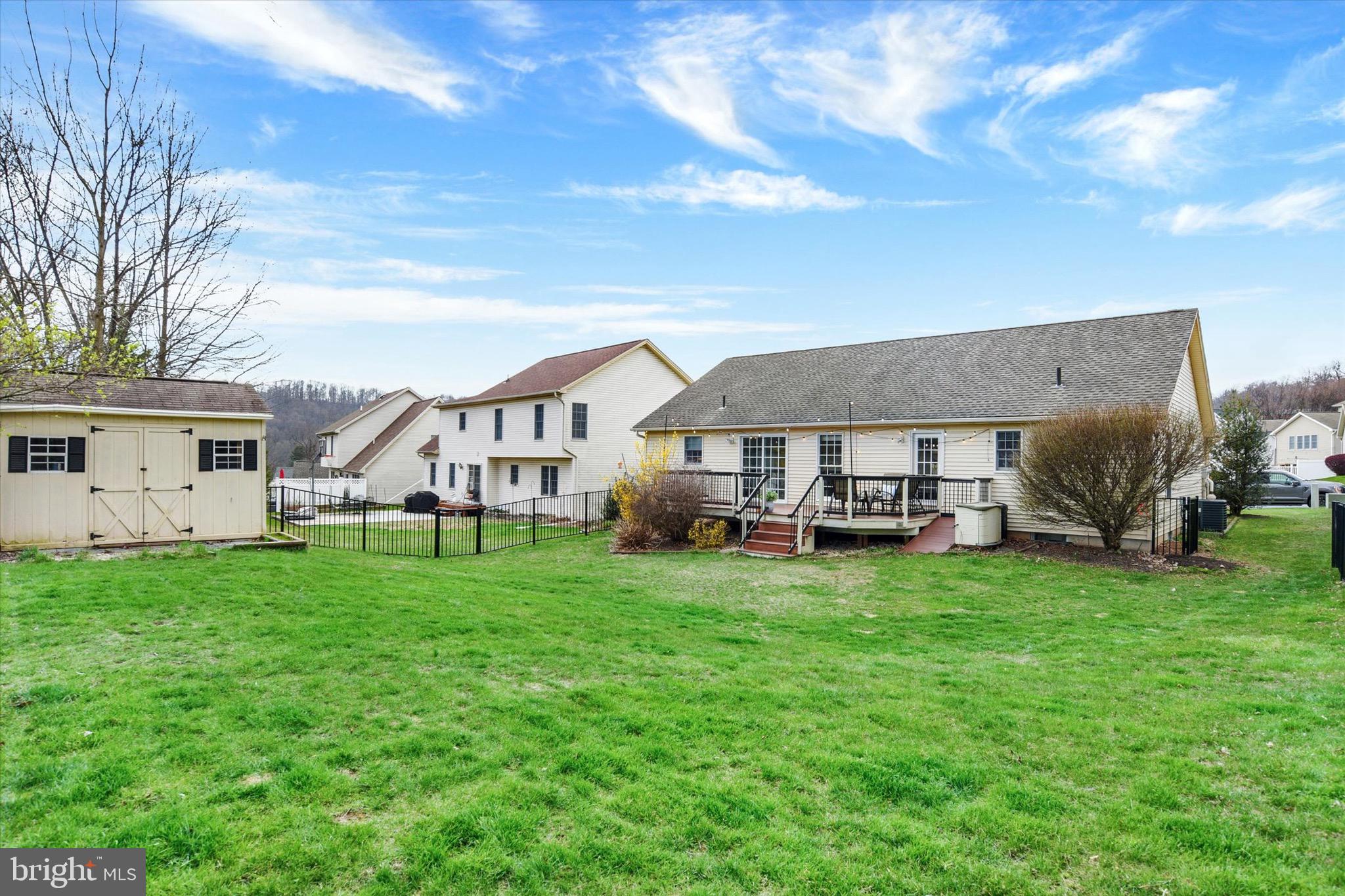 FAIRVIEW RIDGE - Residential