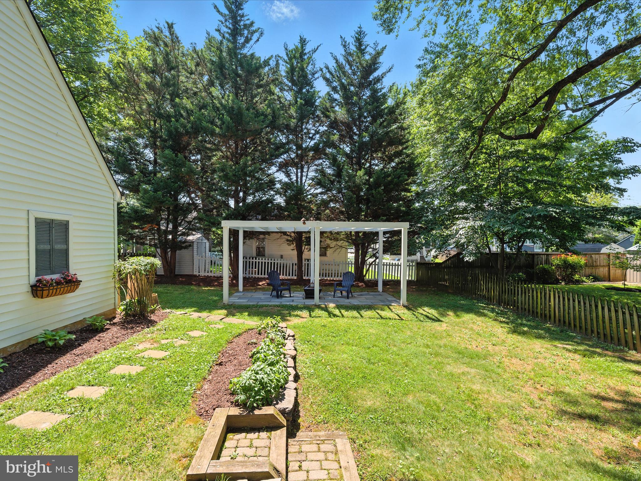 WEST ANNAPOLIS - Residential