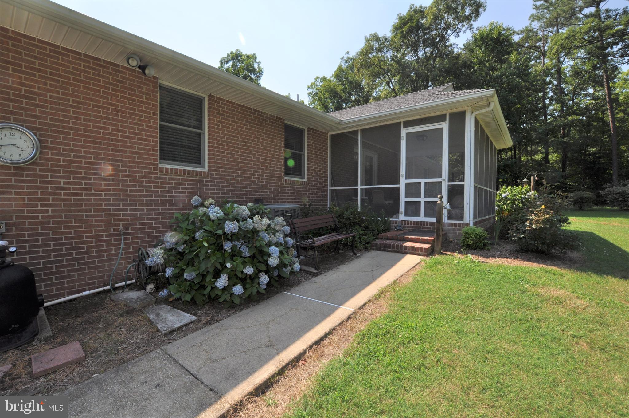 OAK FARM PROPERTIES - Residential