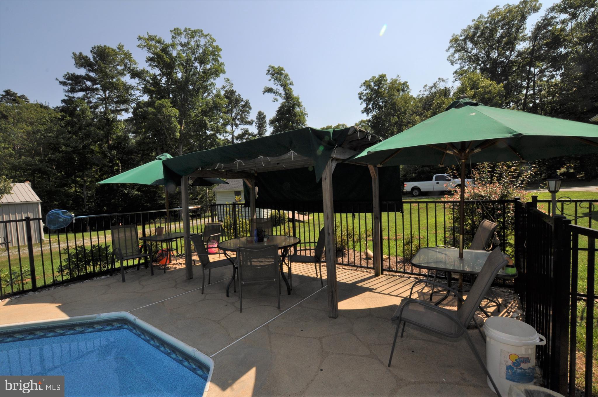 OAK FARM PROPERTIES - Residential