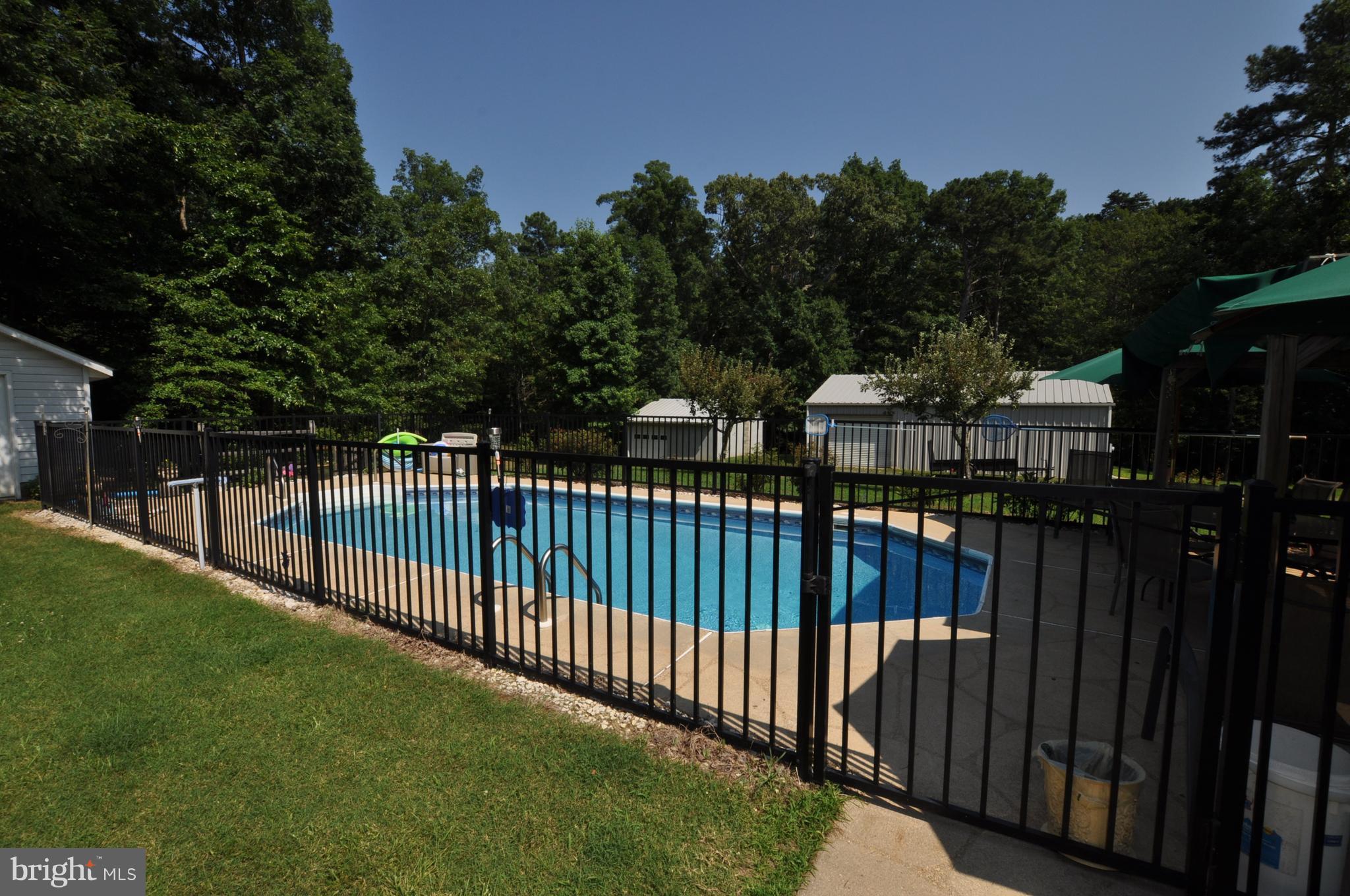 OAK FARM PROPERTIES - Residential