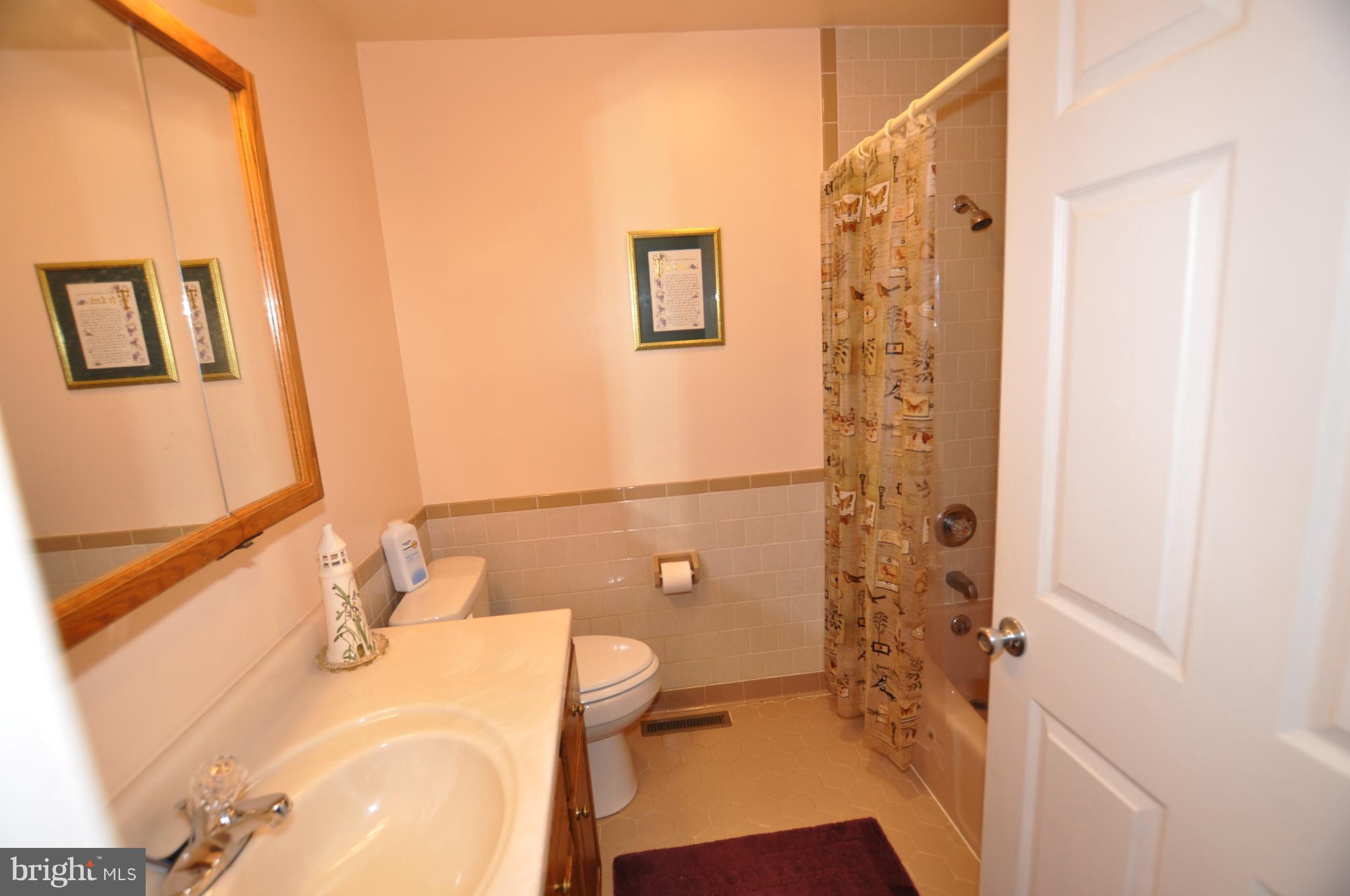 OAK FARM PROPERTIES - Residential