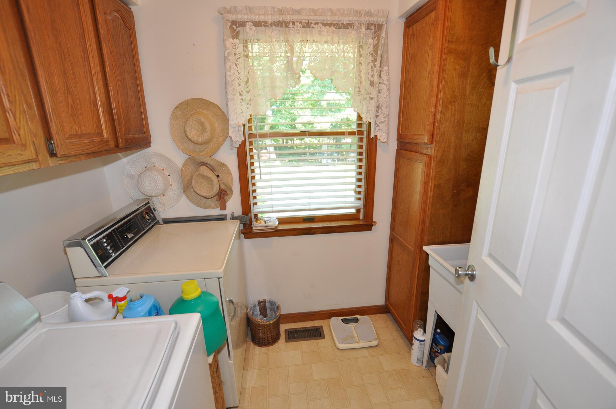 OAK FARM PROPERTIES - Residential