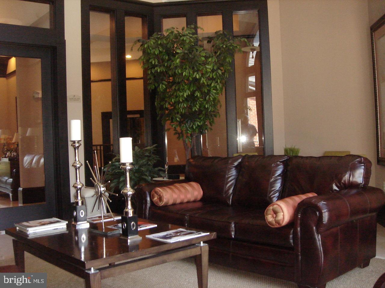 FAIRFAX RIDGE CONDOS - Residential