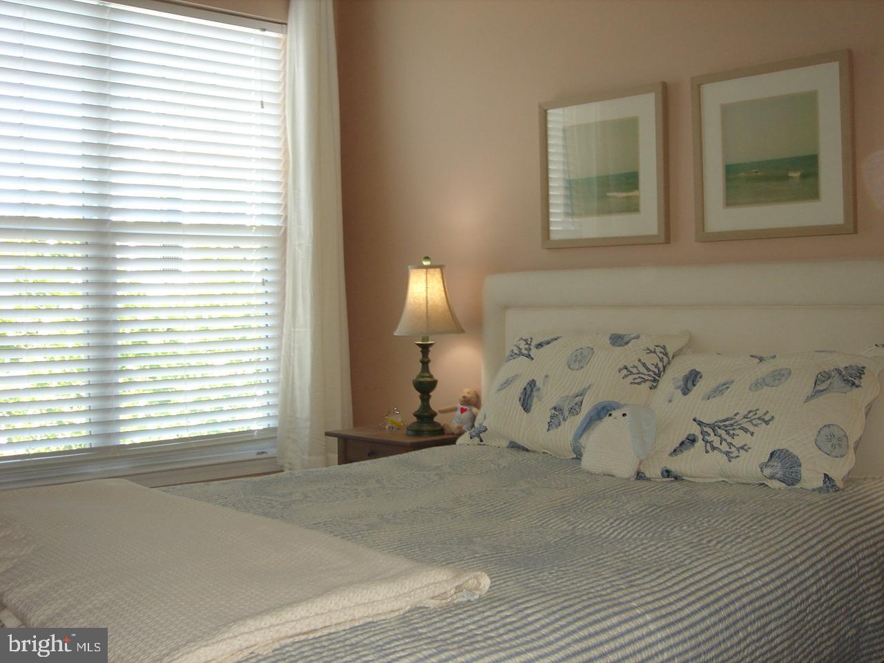 FAIRFAX RIDGE CONDOS - Residential