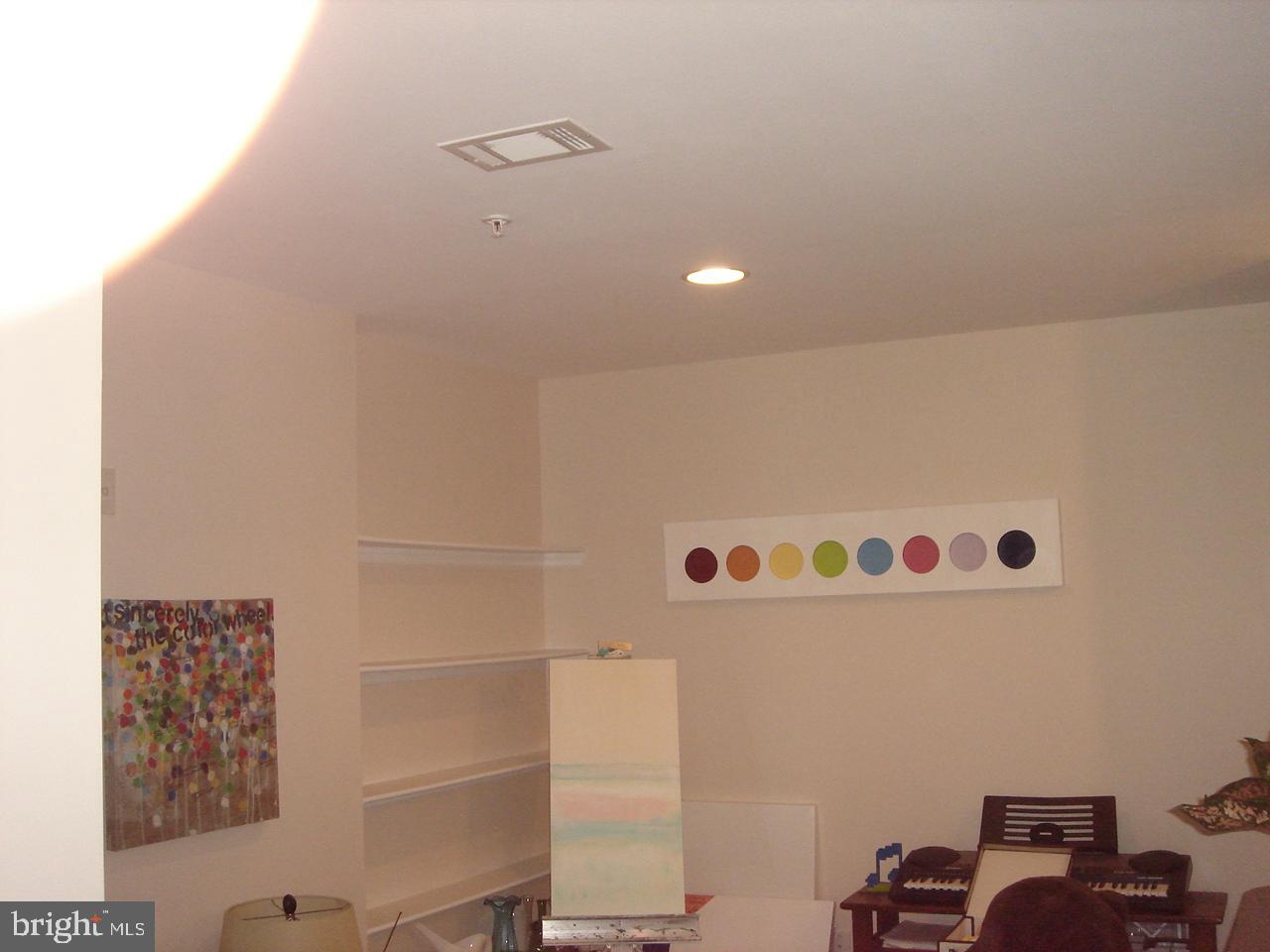 FAIRFAX RIDGE CONDOS - Residential