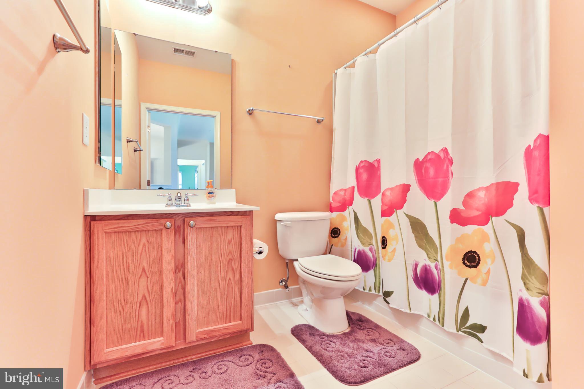 HEARTHSTONE AT VILLAGE CREST CONDOMINIUMS - Residential