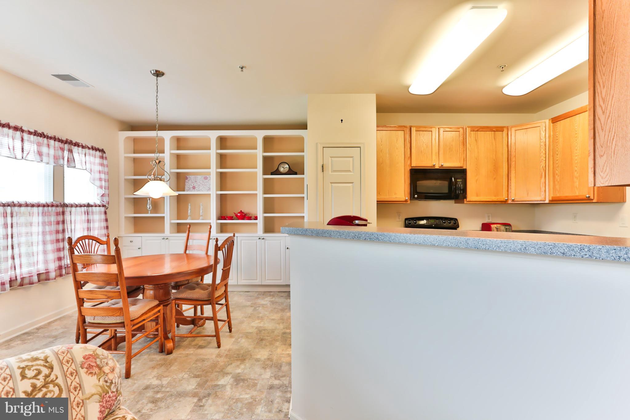 HEARTHSTONE AT VILLAGE CREST CONDOMINIUMS - Residential