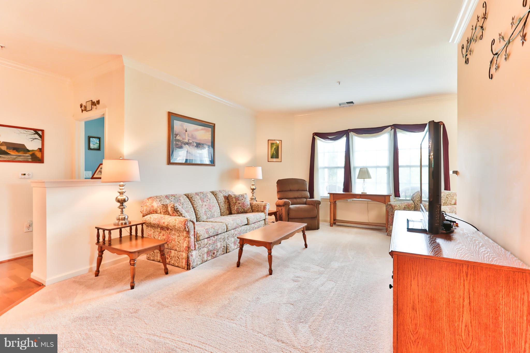 HEARTHSTONE AT VILLAGE CREST CONDOMINIUMS - Residential