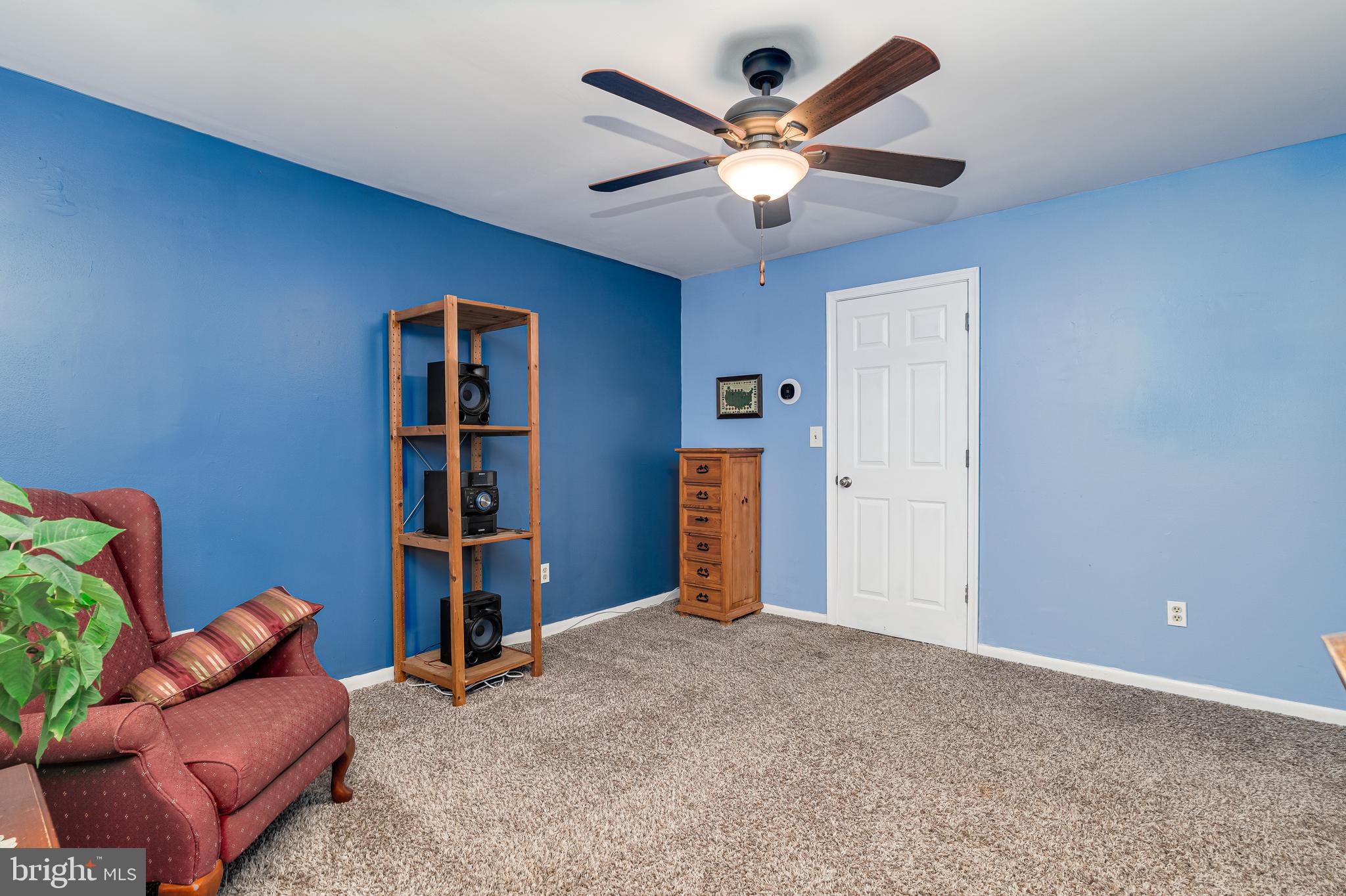 FAIRLAWN - Residential