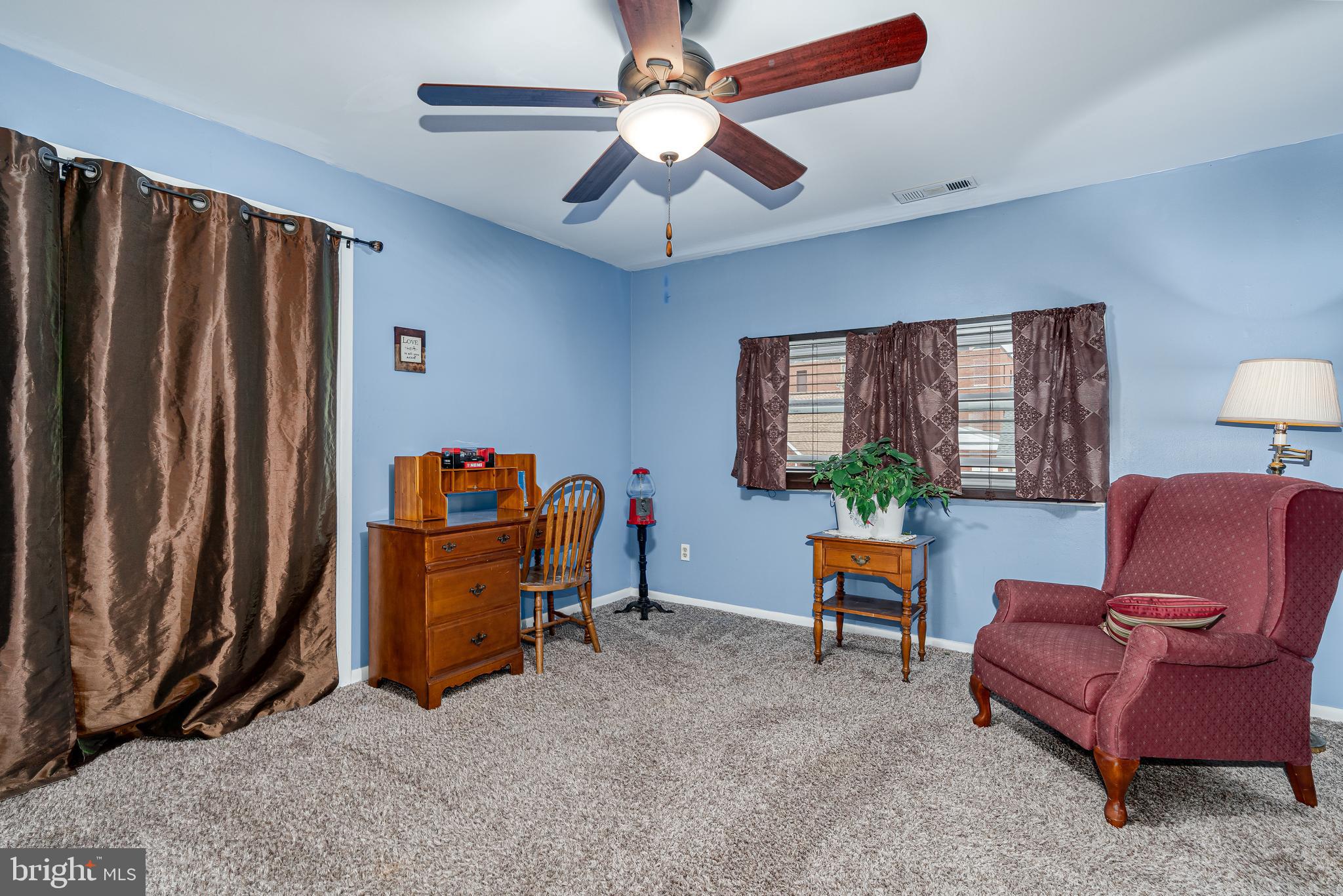 FAIRLAWN - Residential