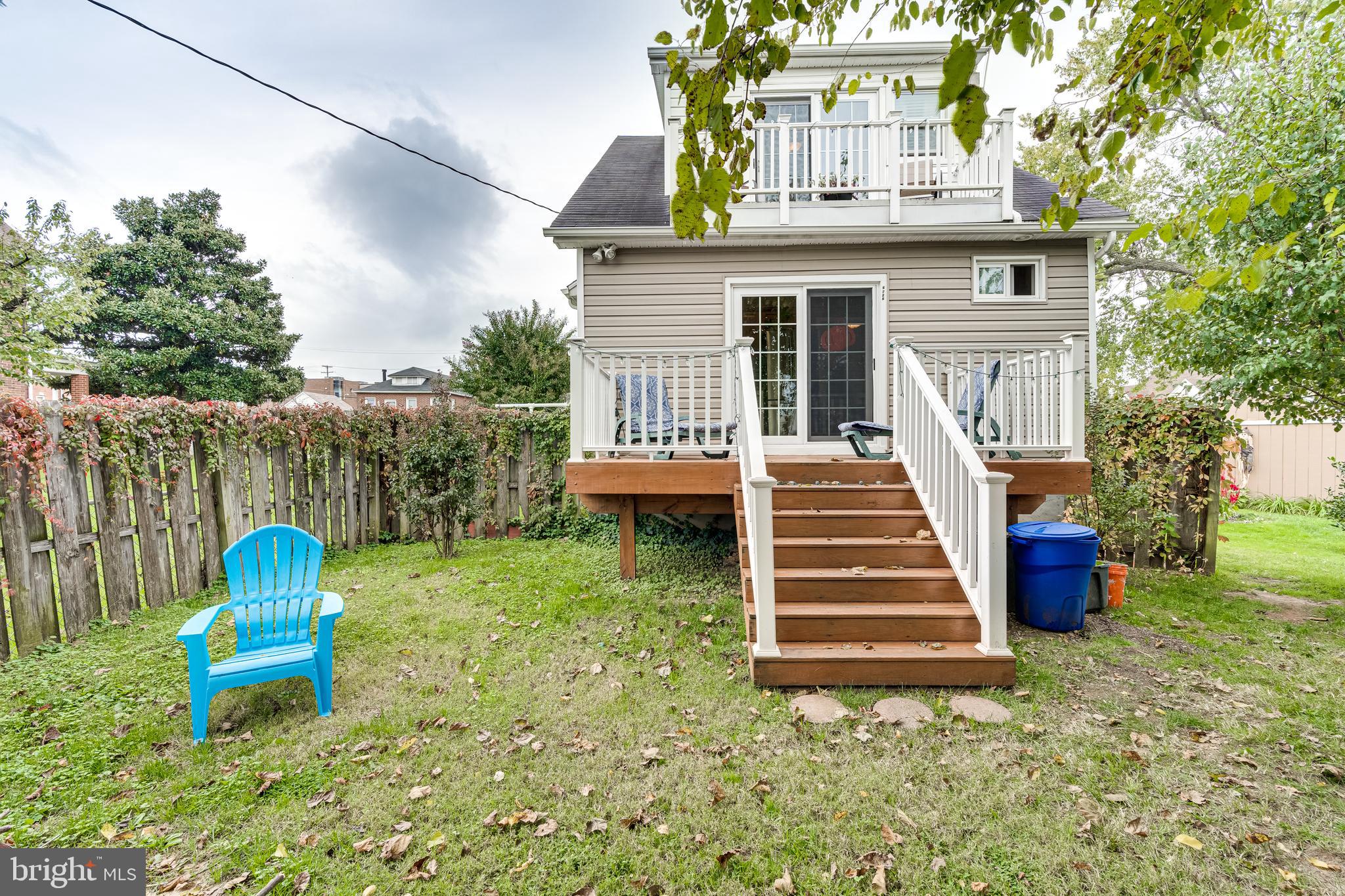 FAIRLAWN - Residential