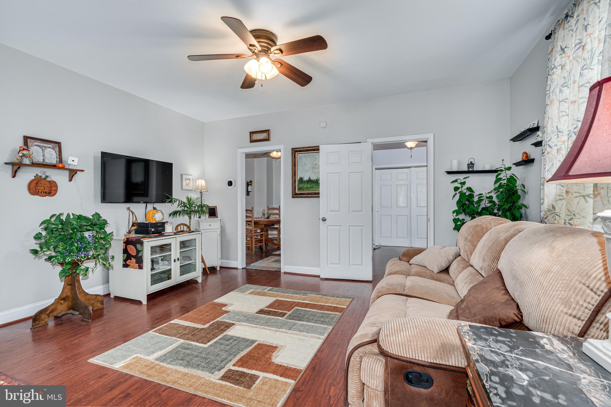 FAIRLAWN - Residential