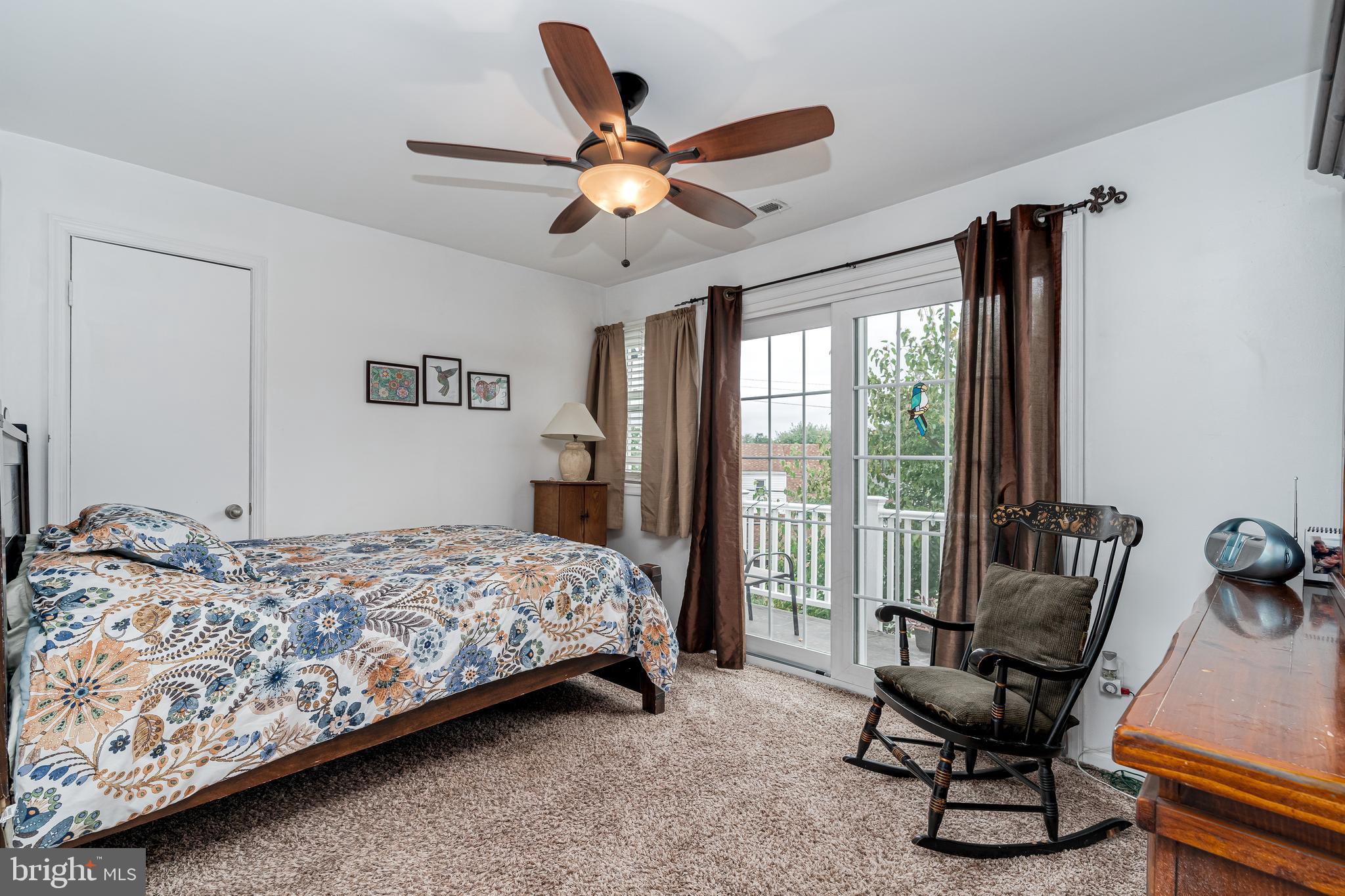 FAIRLAWN - Residential