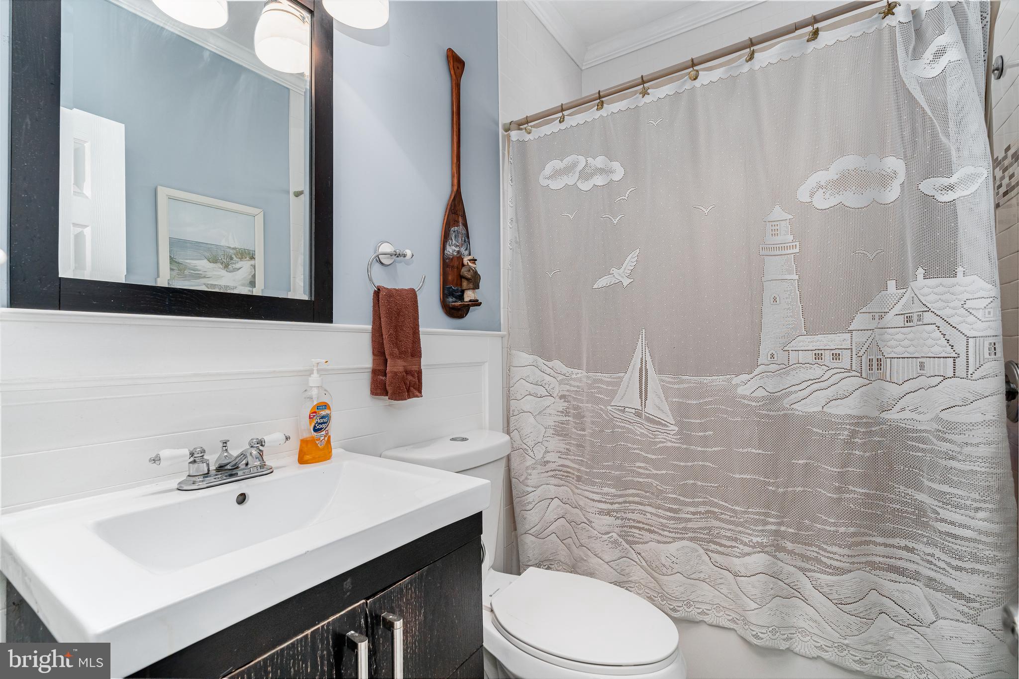 FAIRLAWN - Residential