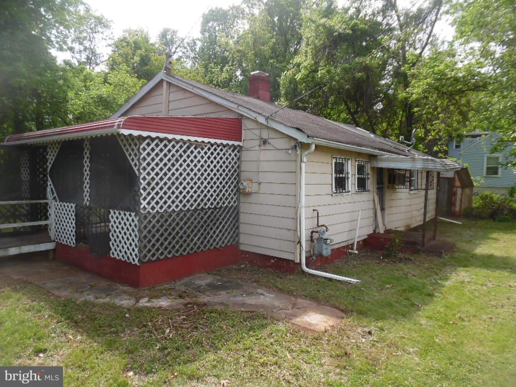 FOREST HILLS - Residential