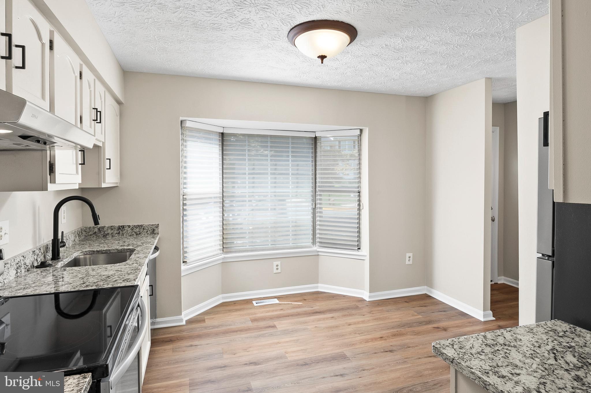 GUNNERS LAKE VILLAGE - Residential