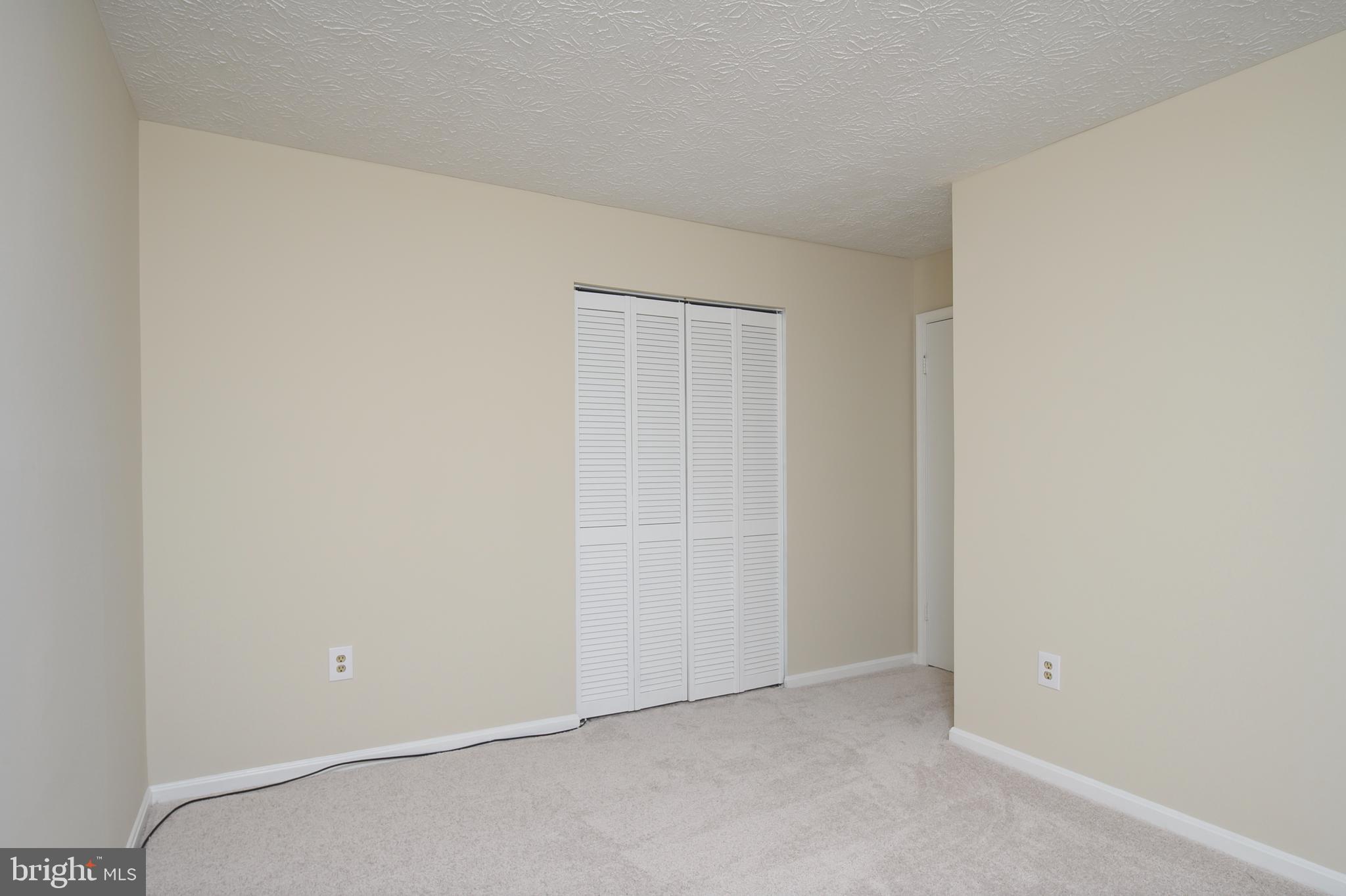 GUNNERS LAKE VILLAGE - Residential