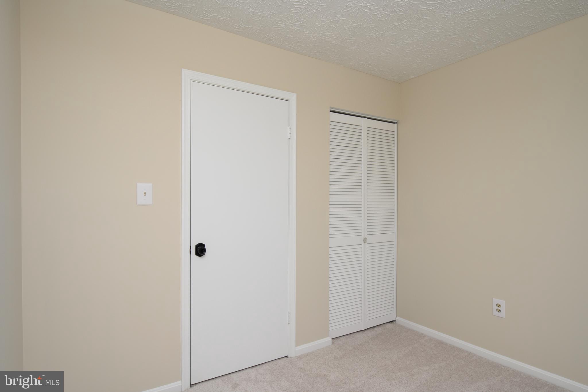 GUNNERS LAKE VILLAGE - Residential