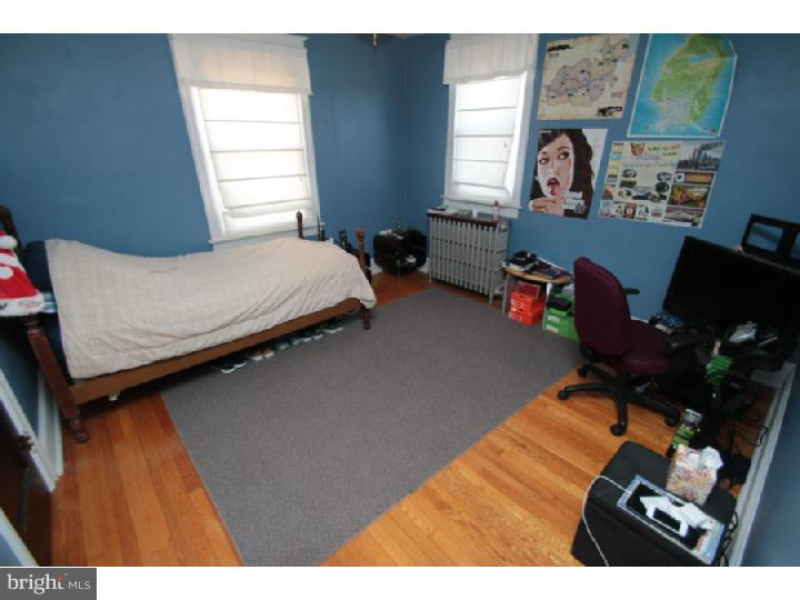 FOX CHASE - Residential