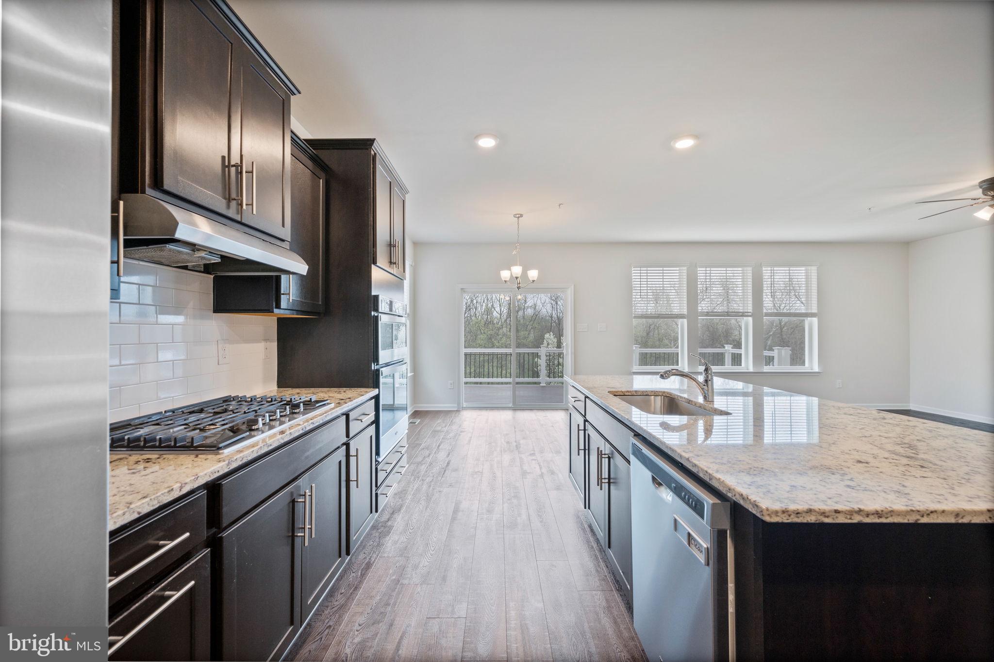 WESTVIEW SOUTH - Residential