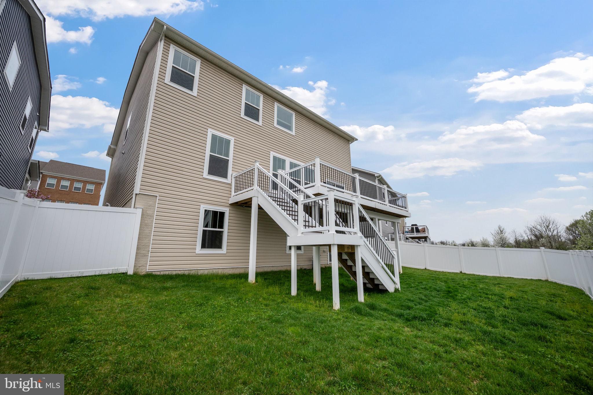 WESTVIEW SOUTH - Residential