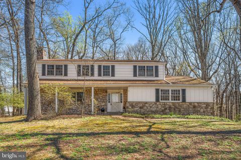 Photo of 6 Cypress Lane, BERWYN, PA 19312 (MLS # PACT2122060)